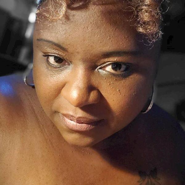 DSTARRDAQUEEN